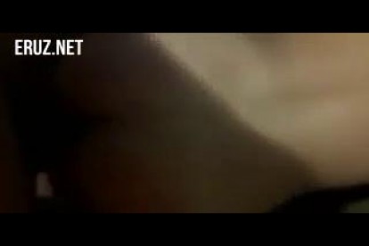 Узбек ебет жену раком снимая секс на камеру телефона