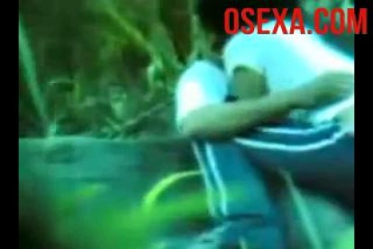 Публичный секс в парке узбекской молодёжи на скрытую камеру