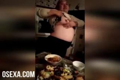 Киргизки определяют девственность по торчащим сиськам